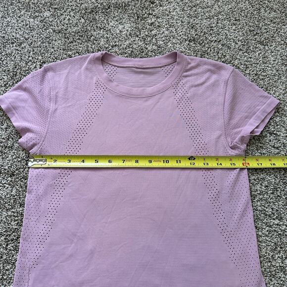 Lululemon Swiftly Tech light pink short-sleeve crewneck tee size 4 - Picture 10 of 11